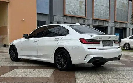 BMW 3 серия, 2021 год, 2 500 000 рублей, 9 фотография