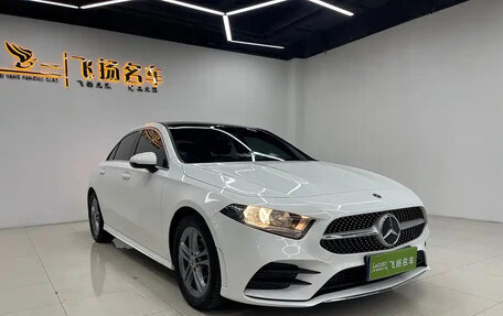 Mercedes-Benz A-Класс, 2021 год, 1 550 000 рублей, 6 фотография