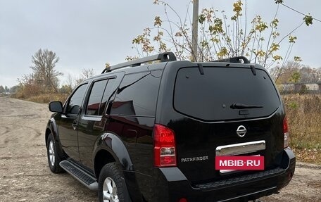 Nissan Pathfinder, 2011 год, 1 500 000 рублей, 5 фотография