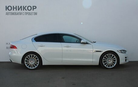 Jaguar XE I рестайлинг, 2018 год, 2 159 000 рублей, 4 фотография