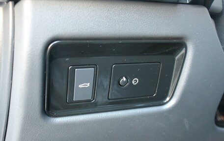 Jaguar XE I рестайлинг, 2018 год, 2 159 000 рублей, 32 фотография