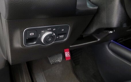 Mercedes-Benz GLB, 2021 год, 2 980 000 рублей, 14 фотография