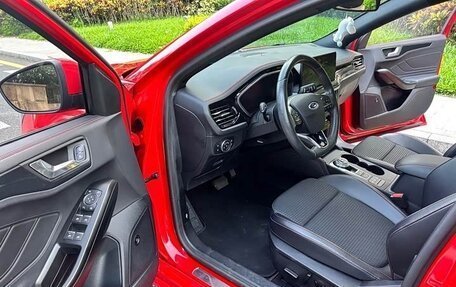 Ford Focus IV, 2021 год, 1 355 147 рублей, 4 фотография