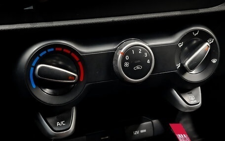 KIA Rio IV, 2021 год, 1 000 000 рублей, 16 фотография