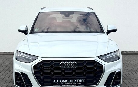 Audi Q5, 2022 год, 4 650 077 рублей, 2 фотография