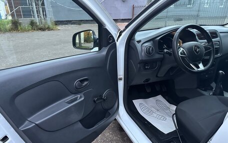 Renault Logan II, 2021 год, 795 000 рублей, 14 фотография