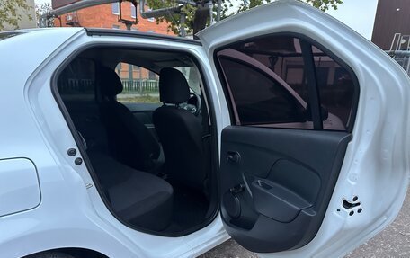 Renault Logan II, 2021 год, 795 000 рублей, 22 фотография