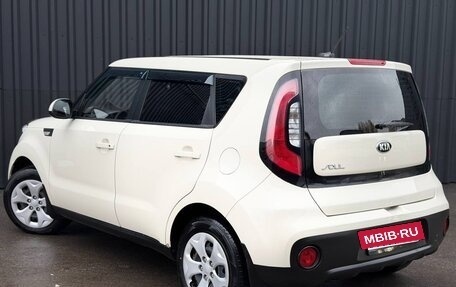 KIA Soul II рестайлинг, 2017 год, 1 272 000 рублей, 7 фотография