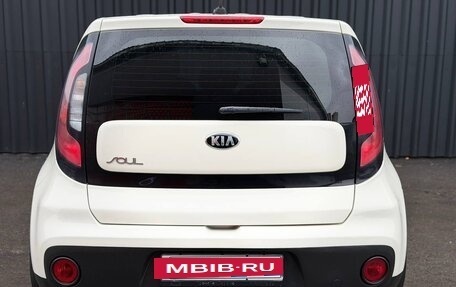 KIA Soul II рестайлинг, 2017 год, 1 272 000 рублей, 5 фотография