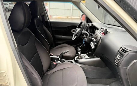 KIA Soul II рестайлинг, 2017 год, 1 272 000 рублей, 10 фотография