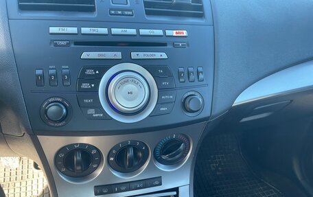 Mazda 3, 2011 год, 957 000 рублей, 14 фотография