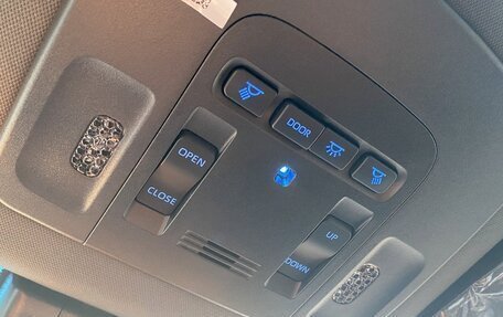 Toyota Avalon, 2021 год, 4 200 000 рублей, 14 фотография