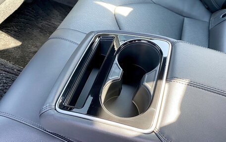 Toyota Avalon, 2021 год, 4 200 000 рублей, 24 фотография