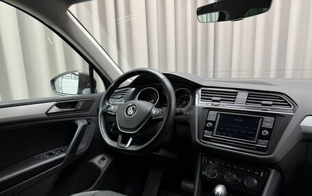 Volkswagen Tiguan II, 2018 год, 2 259 000 рублей, 7 фотография