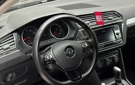 Volkswagen Tiguan II, 2018 год, 2 259 000 рублей, 10 фотография