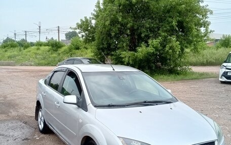 Ford Focus II рестайлинг, 2005 год, 390 000 рублей, 2 фотография