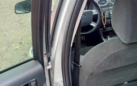 Ford Focus II рестайлинг, 2005 год, 390 000 рублей, 10 фотография