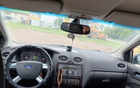 Ford Focus II рестайлинг, 2005 год, 390 000 рублей, 13 фотография