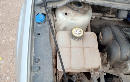 Ford Focus II рестайлинг, 2005 год, 390 000 рублей, 16 фотография