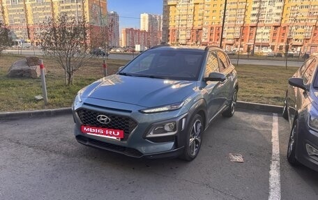 Hyundai Kona I, 2018 год, 2 000 000 рублей, 2 фотография