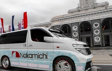 Nissan Elgrand I, 2002 год, 1 500 000 рублей, 5 фотография