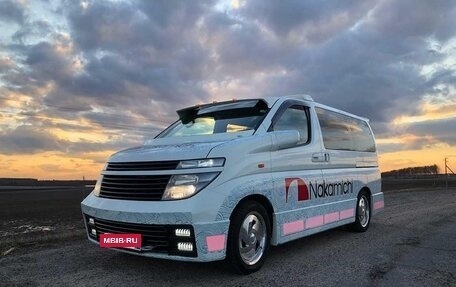 Nissan Elgrand I, 2002 год, 1 500 000 рублей, 9 фотография
