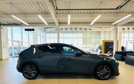 Mazda 3, 2019 год, 1 999 999 рублей, 7 фотография