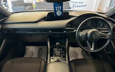 Mazda 3, 2019 год, 1 999 999 рублей, 16 фотография