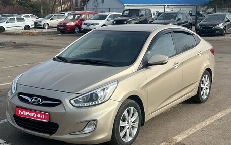 Hyundai Solaris II рестайлинг, 2013 год, 850 000 рублей, 1 фотография