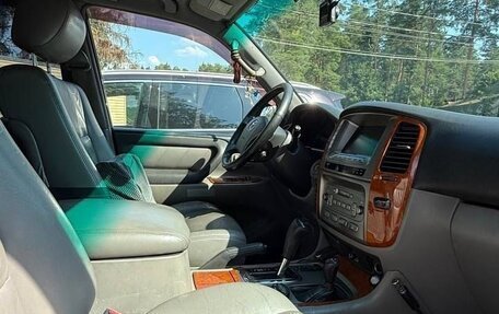 Toyota Land Cruiser 100 рестайлинг 2, 2002 год, 1 300 000 рублей, 13 фотография