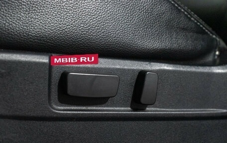 Mitsubishi Outlander III рестайлинг 3, 2014 год, 2 469 700 рублей, 19 фотография