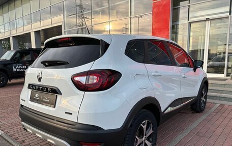 Renault Kaptur I рестайлинг, 2020 год, 1 650 000 рублей, 5 фотография