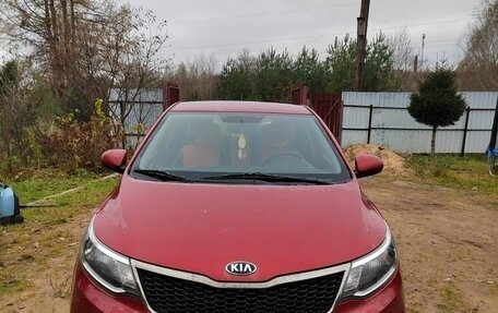 KIA Rio III рестайлинг, 2017 год, 990 000 рублей, 1 фотография