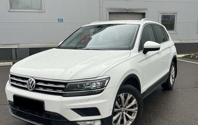 Volkswagen Tiguan II, 2017 год, 1 899 000 рублей, 1 фотография