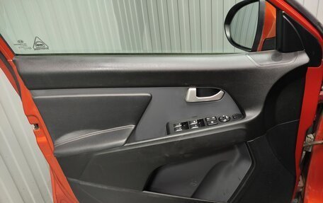 KIA Sportage III, 2011 год, 1 075 000 рублей, 13 фотография