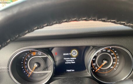 Jeep Wrangler, 2021 год, 4 400 000 рублей, 6 фотография