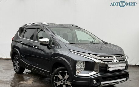 Mitsubishi Xpander, 2022 год, 2 530 000 рублей, 3 фотография