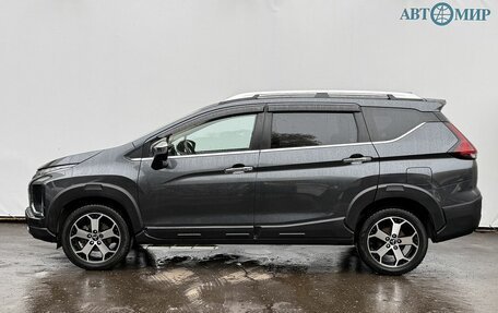 Mitsubishi Xpander, 2022 год, 2 530 000 рублей, 8 фотография