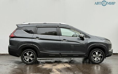 Mitsubishi Xpander, 2022 год, 2 530 000 рублей, 4 фотография