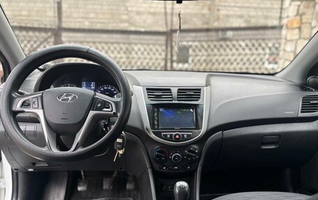 Hyundai Solaris II рестайлинг, 2014 год, 770 000 рублей, 9 фотография