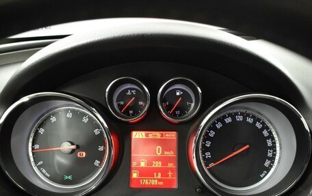 Opel Insignia II рестайлинг, 2013 год, 920 000 рублей, 13 фотография