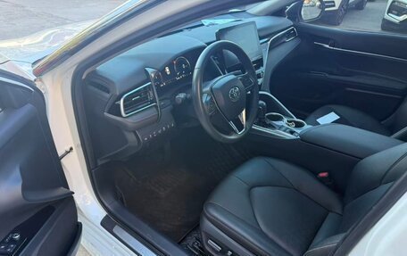 Toyota Camry, 2021 год, 3 250 000 рублей, 10 фотография