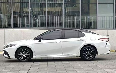 Toyota Camry, 2021 год, 3 250 000 рублей, 20 фотография