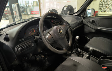 Chevrolet Niva I рестайлинг, 2012 год, 398 000 рублей, 20 фотография