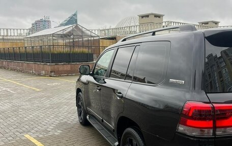 Toyota Land Cruiser 200, 2019 год, 5 800 000 рублей, 10 фотография