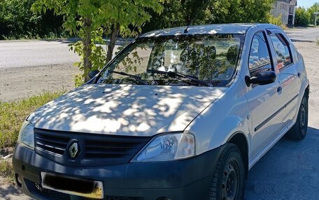 Renault Logan I, 2006 год, 140 000 рублей, 2 фотография