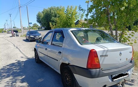 Renault Logan I, 2006 год, 140 000 рублей, 3 фотография