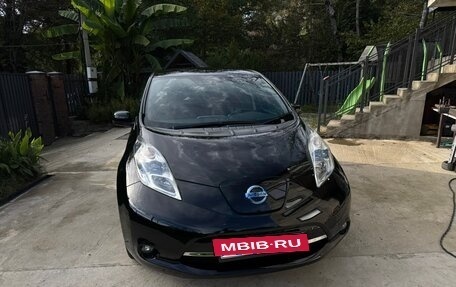 Nissan Leaf I, 2015 год, 1 150 000 рублей, 5 фотография