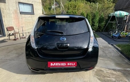 Nissan Leaf I, 2015 год, 1 150 000 рублей, 18 фотография