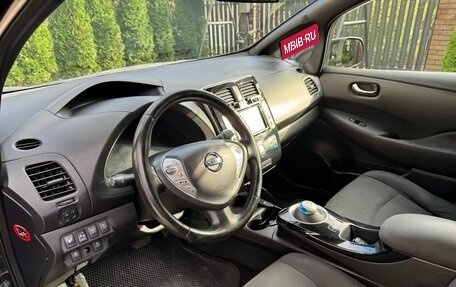Nissan Leaf I, 2015 год, 1 150 000 рублей, 26 фотография